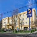 Exterior of Comfort Inn & Suites Seattle North