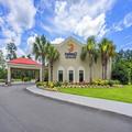 Exterior of Comfort Inn & Suites Walterboro I-95