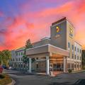 Exterior of Comfort Suites Brunswick