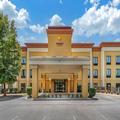 Exterior of Comfort Suites Clayton - Garner