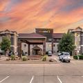 Exterior of Comfort Suites Clovis North