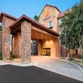 Exterior of Comfort Suites Goodyear