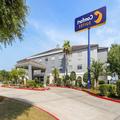 Exterior of Comfort Suites Kingwood Houston North