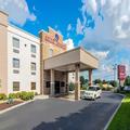 Exterior of Comfort Suites Knoxville Airport