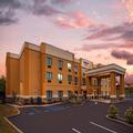 Photo of Comfort Suites Lewisburg near University