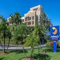 Exterior of Comfort Suites Miami - Kendall