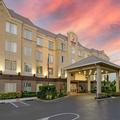Photo of Comfort Suites Near Universal Orlando Resort