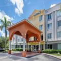 Exterior of Comfort Suites Sawgrass