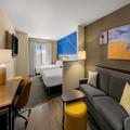 Exterior of Comfort Suites Vacaville Napa Valley Area