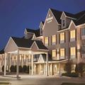 Image of Country Inn & Suites by Radisson Bismarck Waterpark