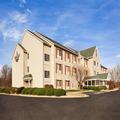 Exterior of Country Inn & Suites by Radisson, Clinton, IA