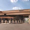Exterior of Country Inn & Suites by Radisson Indianapolis East