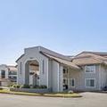 Image of Country Inn & Suites by Radisson Vallejo Napa Valley Ca