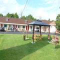 Exterior of Country Squire Motel