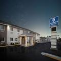 Image of Countryside Inn & Suites Fremont