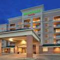 Exterior of Courtyard Toronto Mississauga / Meadowvale