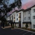 Exterior of Courtyard by Marriott Lakeland