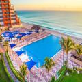 Exterior of Crown Paradise Club Cancun All Inclusive