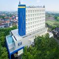 Photo of Days Hotel & Suites by Wyndham Jakarta Airport