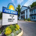 Exterior of Days Inn Bar Harbor