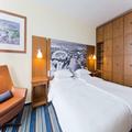Image of Days Inn & Suites by Wyndham Airport Albuquerque