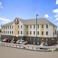 Image of Days Inn & Suites by Wyndham Belmont