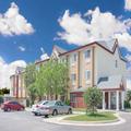 Image of Days Inn & Suites by Wyndham Hutchinson