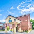 Image of Days Inn & Suites by Wyndham Jeffersonville In