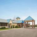 Exterior of Days Inn & Suites by Wyndham Moncton
