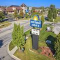 Photo of Days Inn & Suites by Wyndham Mt Pleasant