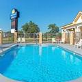 Photo of Days Inn & Suites by Wyndham Osceola Ar