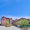 Exterior of Days Inn & Suites by Wyndham Page Lake Powell