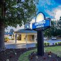 Exterior of Days Inn & Suites by Wyndham Williamsburg Colonial