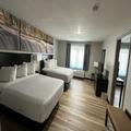 Photo of Days Inn and Suites by Wyndham Sikeston