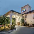 Exterior of Days Inn by Wyndham Burlington East