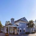 Exterior of Days Inn by Wyndham Columbia