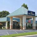 Exterior of Days Inn by Wyndham Forrest City