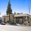 Exterior of Days Inn by Wyndham Gilroy