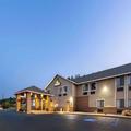 Photo of Days Inn by Wyndham Iron Mountain