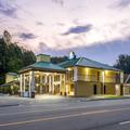 Exterior of Days Inn by Wyndham Murphy