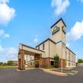 Image of Days Inn by Wyndham Tulsa Central