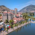 Exterior of Delta Hotels by Marriott Grand Okanagan Resort