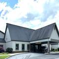 Exterior of Deluxe Inn Wytheville
