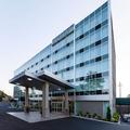 Exterior of Doubletree by Hilton Hotel Newark Ohio
