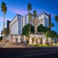 Exterior of Doubletree by Hilton Phoenix Mesa