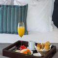 Image of Doubletree by Hilton Roseville Minneapolis