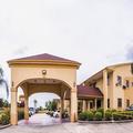 Image of Downtowner Inn and Suites Hobby