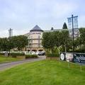 Photo of Drayton Manor Hotel