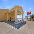 Exterior of Econo Lodge Alliance