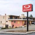 Image of Econo Lodge Bradford South
